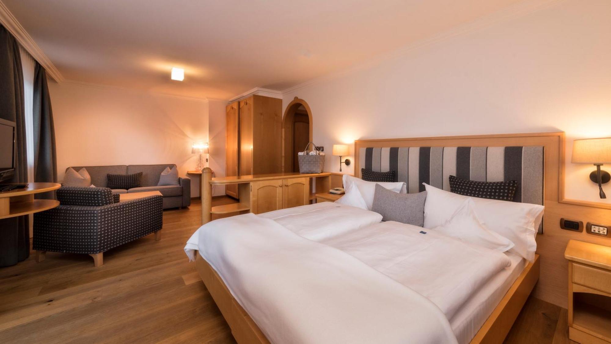 Hotel Genziana Ortisei Luaran gambar