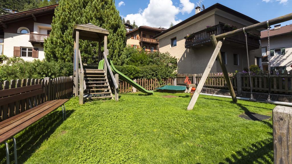 Hotel Genziana Ortisei Luaran gambar